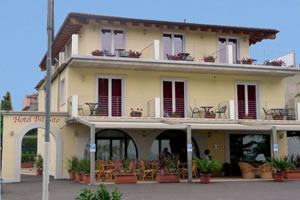 Hotel Bel Sito in Bardolino Lake of Garda Hotel Bel Sito in Bardolino Lake of Garda